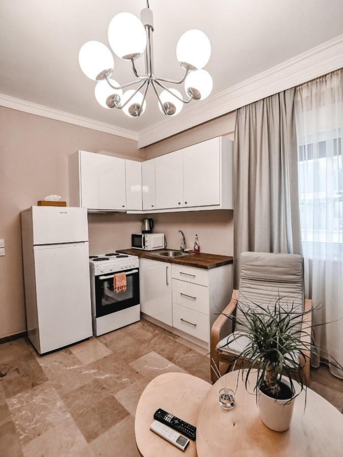 Tip Top Apartment Chalkida Exterior foto